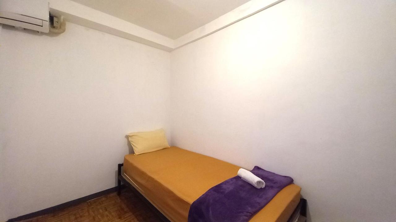 Dc Hotel & Hostel Labuan Bajo Kültér fotó